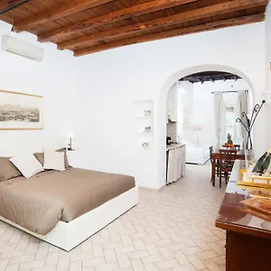 Tritone 91 Appartement Rome